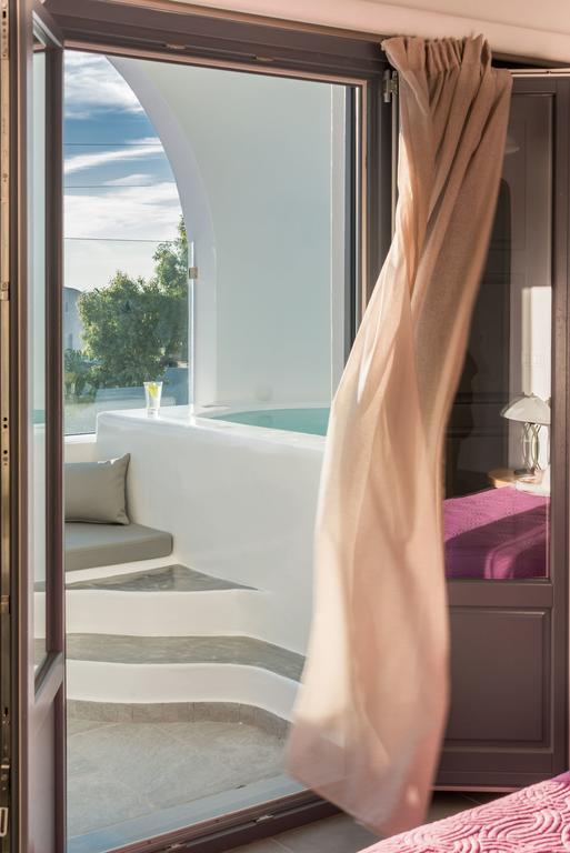 Aspronisi Luxury With Caldera View *