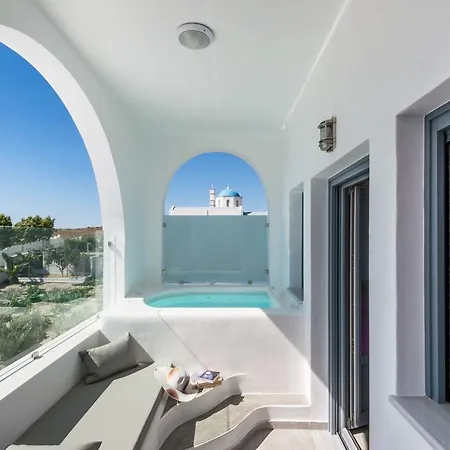 Aspronisi Luxury Villa With Caldera View Megalochori  Room photo